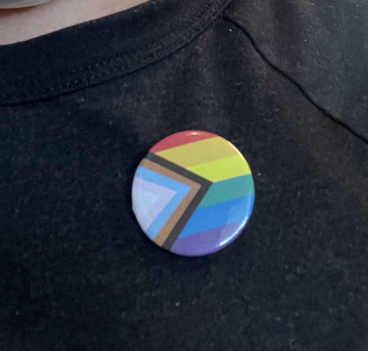 How a 20 min WCC ➡️ 45 min visit:
16yo: I like your pin!
Me: thanks!
16: do you ever worry when you wear it that people might…I don’t know…umm…like, think stuff?  About you?
Me: it’s ok if they do. I wear it to help pts feel safe
16: actually, do you have a minute?
Me: always