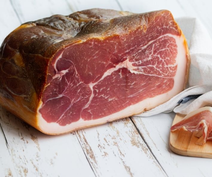 IdentiteFR_off's tweet photo. 1ère photo -> Axoa
2ème photo -> Jambon de Bayonne 
3ème photo -> Chipirons à la plancha
4ème photo -> Marmitako

#France🇫🇷
#PaysBasque
#EuskalHerria https://t.co/vfIvWKyzSo