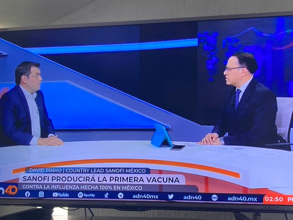 DavidPinhoF's tweet photo. Agradezco @SOYCarlosMota la entrevista en tu noticiero @adn40 para hablar del rol de @SanofiMX cómo aliado estratégico del ecosistema de salud de México. https://t.co/cOLgS8HrwJ