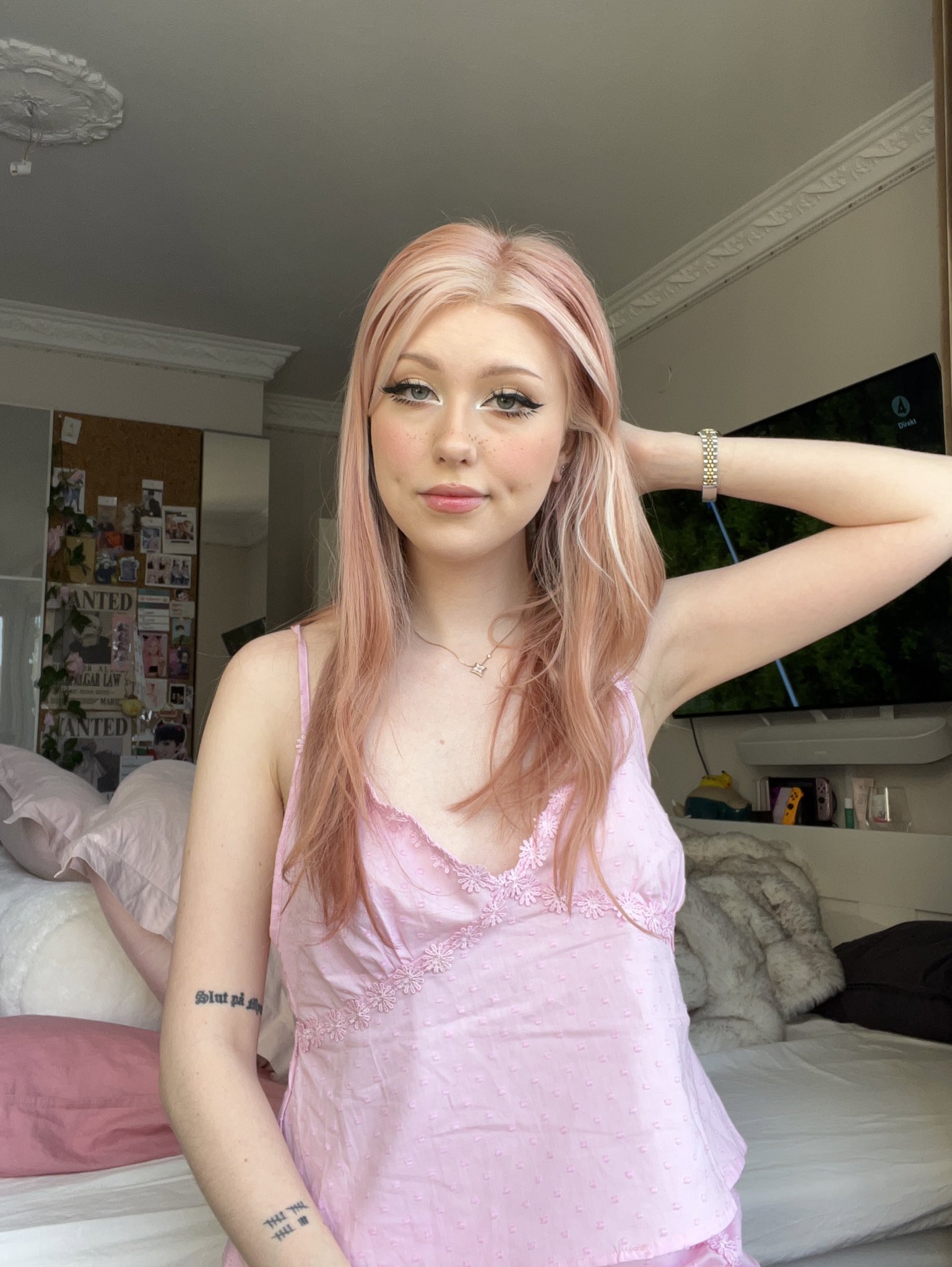 TW Pornstars Linzor ♡˚ ༚. Twitter. Good morning sweetheart 💓. 8 56 PM