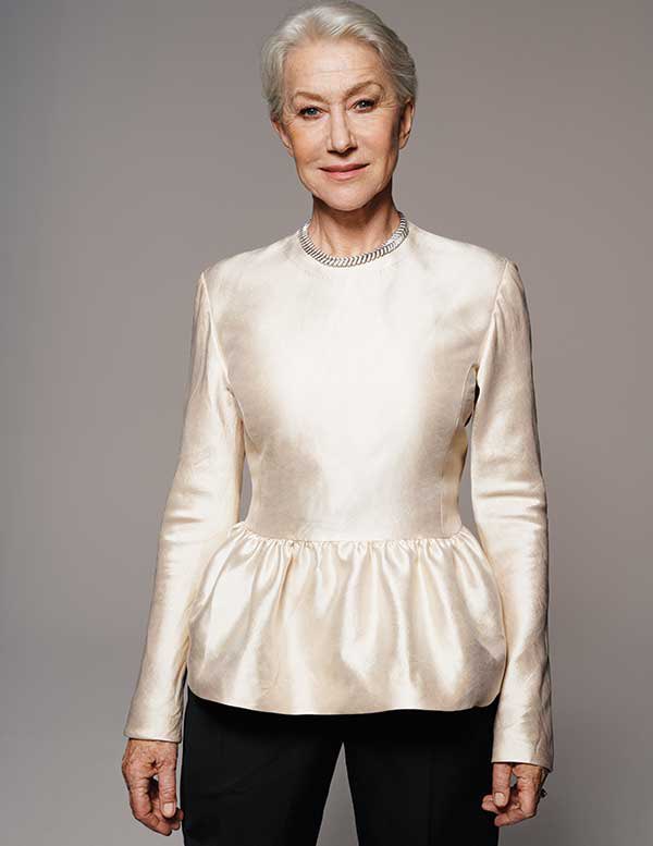 ThreeIcons_'s tweet image. Queen Helen 🖤