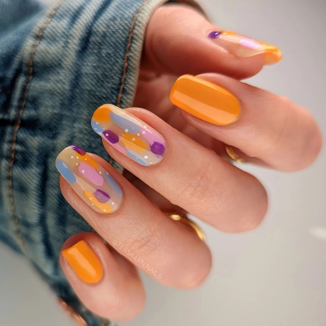 Beautiful and abstract nails in yellow, pink and purple by <a href="/tessa/">Tessa Horehled</a>.lyn.nails 🌺💛💜 uisng the colors Tang, Cornflower by <a href="/oliveave_polish/">Olive Ave Polish</a> 💛, That's Pastellar by <a href="/nailtopiabeauty/">Nailtopia</a> 🌺 and Purpletonium by @chinaglazeofficial…

📸 instagram.com/p/Ceo3uuABV6i/ via tweet.photo