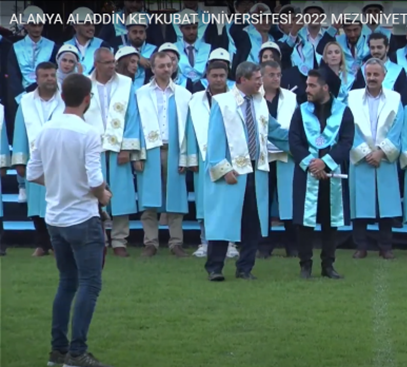 4 yıl önce 1.sınıftan aldığım öğrencilerimden mezun olanların içerisinden bir tanesinin bile; adaletli, dürüst, kritik analitik düşünebilen, samimi, inançlı, merhametli ve vatansever iyi bir mühendis olarak yetişmesinde bir nebze katkım varsa ne mutlu bana...
@alku_insaat