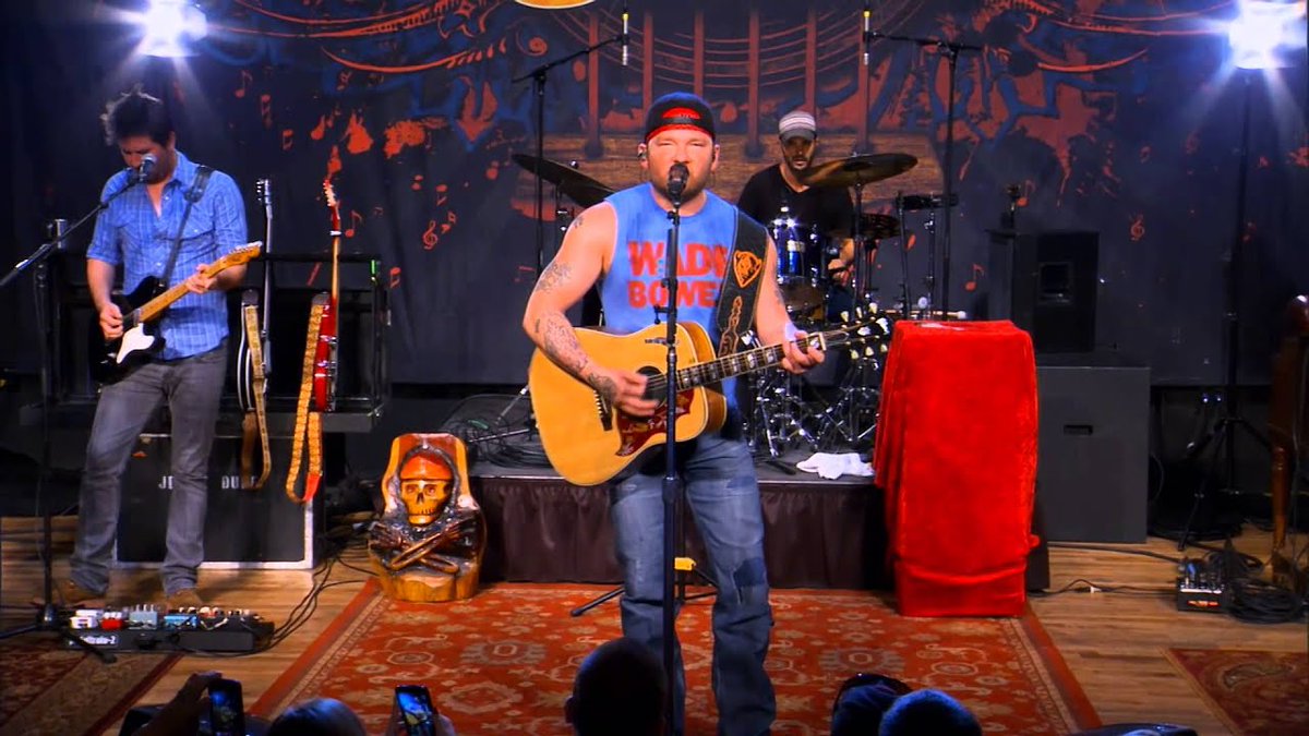 KliffShow's tweet photo. The Kliff Davis Show is proud to present the encore presentation of the Stoney LaRue Interview!! Tune in by clicking the link in our description at 5pm Saturday!

#TheKliffDavisShow #IHeartRadio #CoxMedia #KCBQ #WIND #KNUS #KNTH #KSKY #KKNT #KTOK #KRMG #StoneyLaRue #LIVERADIO https://t.co/tBmCvI4NL0