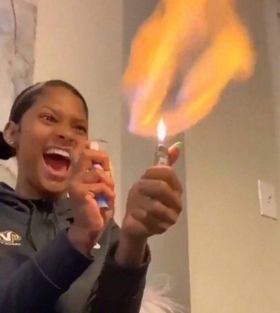 forestcolard's tweet image. “that’s my ex-boyfriend” YES THIS IS WHAT WE’RE HERE FOR  #loveisland