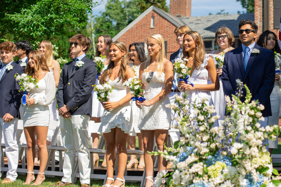 It's Princeton Day School's Commencement Day! 

Check out this article to read about the powerful ceremony as well as take a peek at some of the photos from the event. Congratulations to the Class of 2022!! 

pds.org/post/~board/ne…