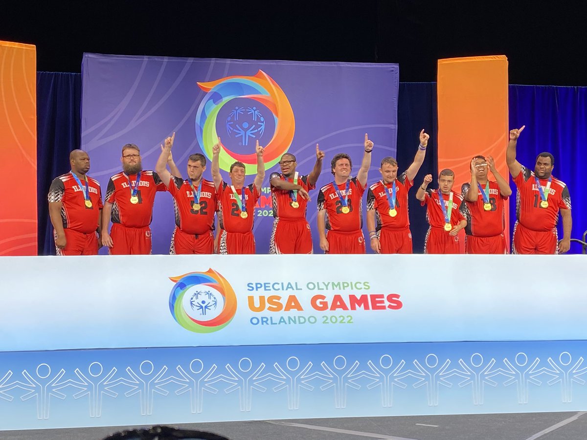 mgronowski11's tweet photo. ILLINOIS FOR THE GOLD!🥇So proud of these boys. @SO_Illinois @GronowskiRyan https://t.co/VM4Hba5Y26