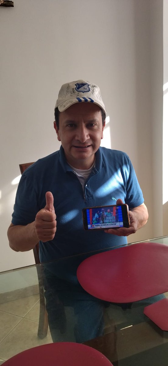 DUMARIVAN's tweet photo. Quiero la camiseta de millonarios #ESPNFShowColombia  @ESPNColombia @ESPNFutbolCol https://t.co/sTHCZ1d9Zl