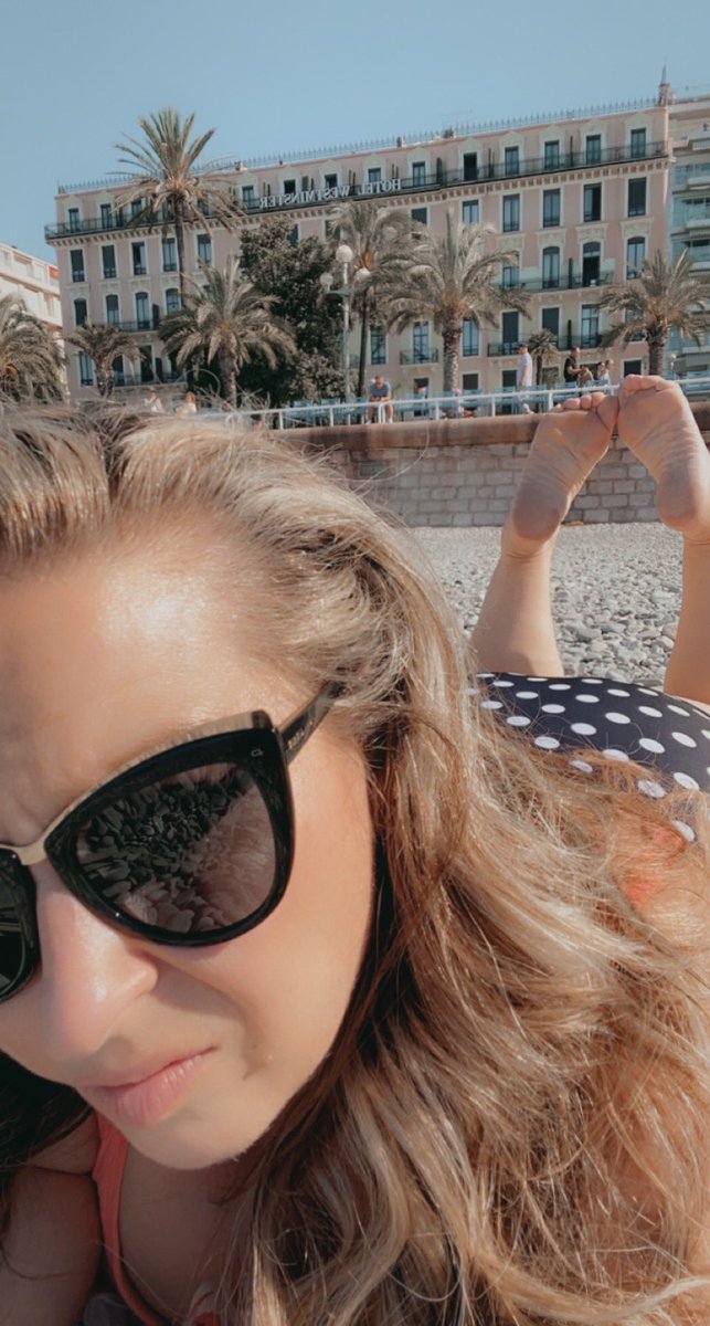 Daphne on Twitter: "Added some pictures today to my Only Fans account of me at the beach. Xoxo