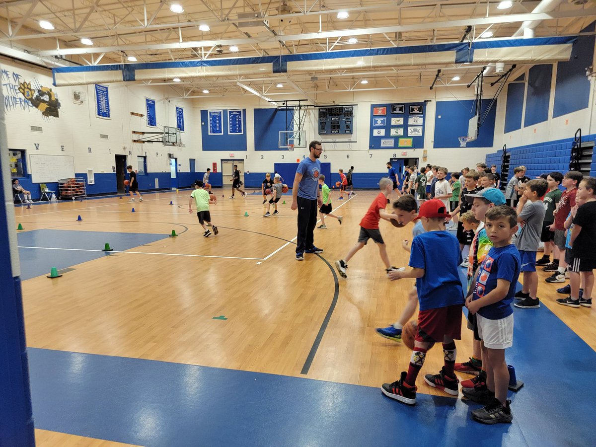 JJHHoops's tweet photo. It's not a Jefferson Basketball Camp if Coach Elliot doesn't put us through a @powerthrubball training session! Sooo many of our JJH guys and girls players do their personal training with him.  It is a key part of our program success. Thank You! #ChampionsPlayHere https://t.co/lLr3ZeIs8H