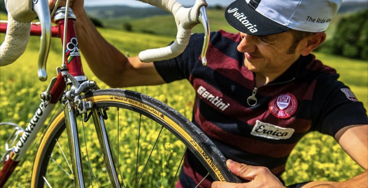 L'Eroica has teamed up with us and A. Dugast BV to create a one-of-a-kind, limited-edition tubular to celebrate its 25th anniversary. Get yours now 👇 #TheRideAhead vittoria.com/ww/en/stories/…