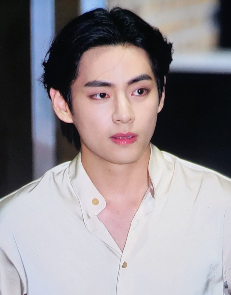 Nasıl böylesine mükemmel ve kusursuz olabilirsin