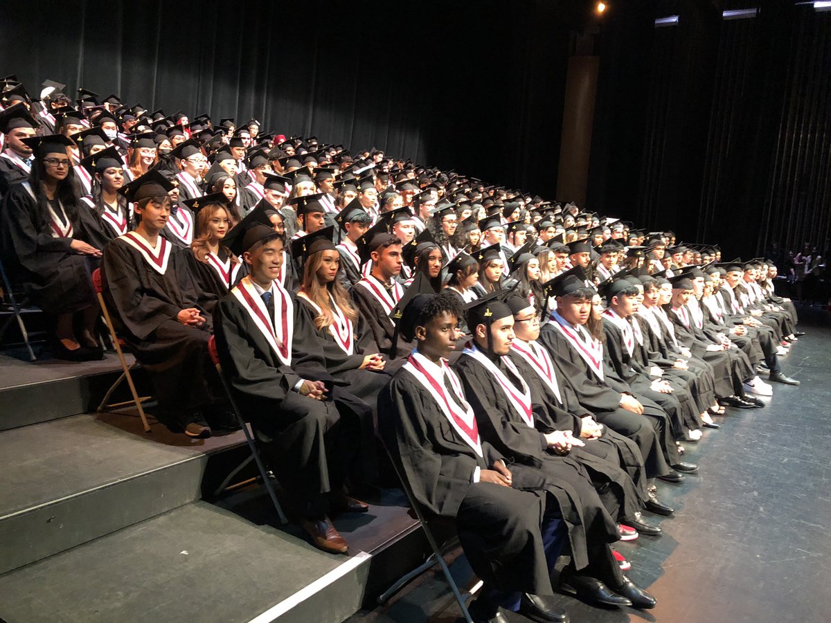 MTKilpatrick's tweet image. Incredible night celebrating @KwantlenS Grads of 2022! Kind, hardworking and FUN group of young adults ready to for big things! Thank you to all of the teachers who VOLUNTEERED so much of their own time to organize and run this special night! #community