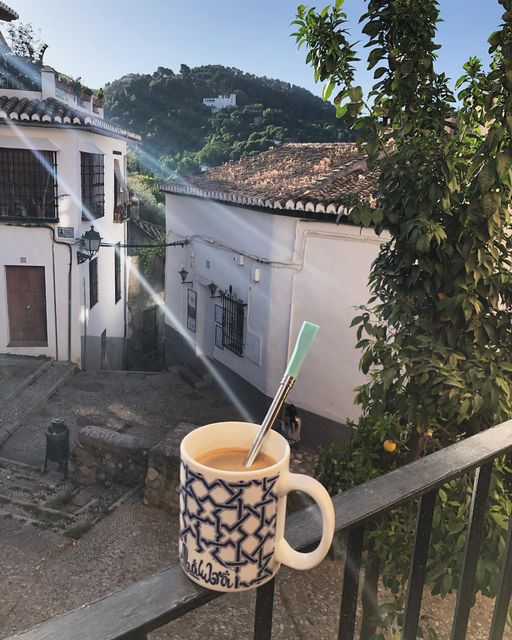jogostraw's tweet photo. “All curious travelers keep Granada in their hearts, even without having visited” — William Shakespeare

Where are you traveling this summer!? Let us know in the comments!😊🗺 

#bucketlistadventures #granadaspain #backpackingeurope #travelphotography #coffeetime #coffeelover https://t.co/hGos5zDGj5