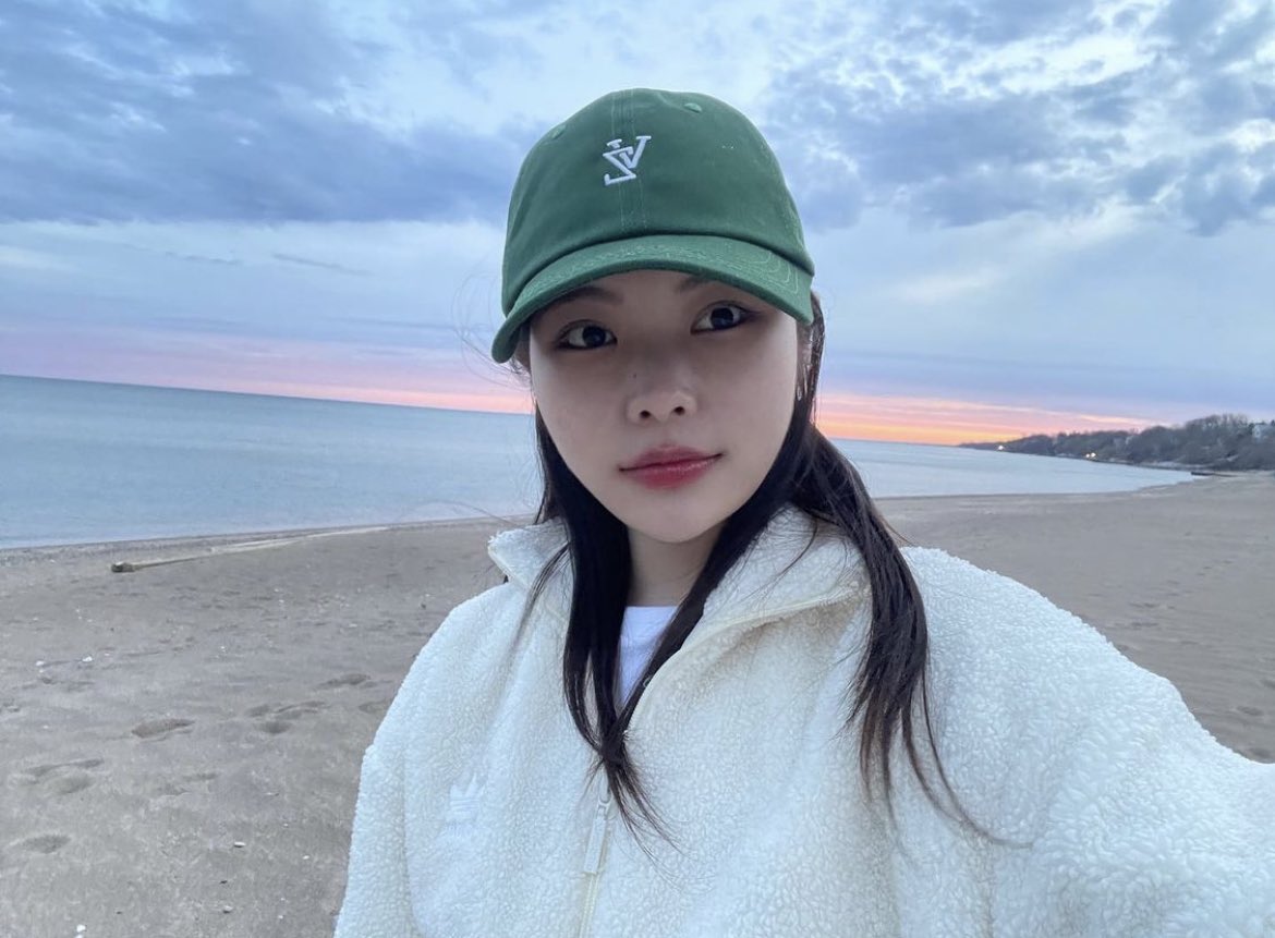 rinaselca's tweet image. 