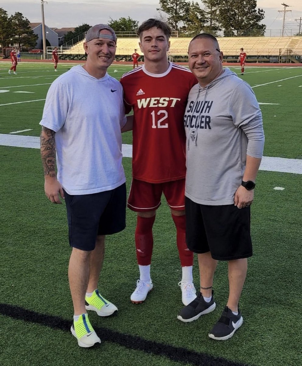 CupDustin's tweet photo. That’s a wrap for me as a kickball fan for @SaberCatsFutbol. Looking forward to what the next step in @KoepkeEthan soccer career brings him @rsumsoccer. I need to get me some more @RSUHillcats shirts and a Pike Pass. Love You Son. #ethankoepke #prouddad #kickballer https://t.co/hMlno9Oiil