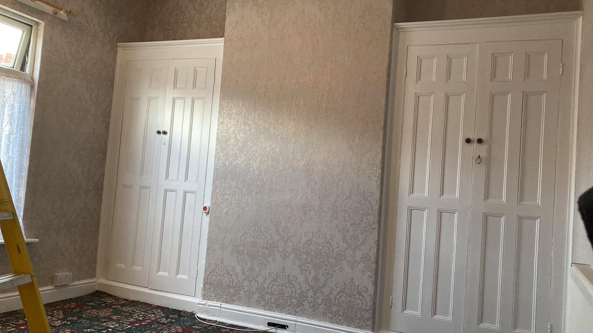 witho_'s tweet photo. Bedroom decorated in Hartshill. 
DAVE WITHINGTON
07759 321528
Stoke on Trent https://t.co/JGoXkRs3z5