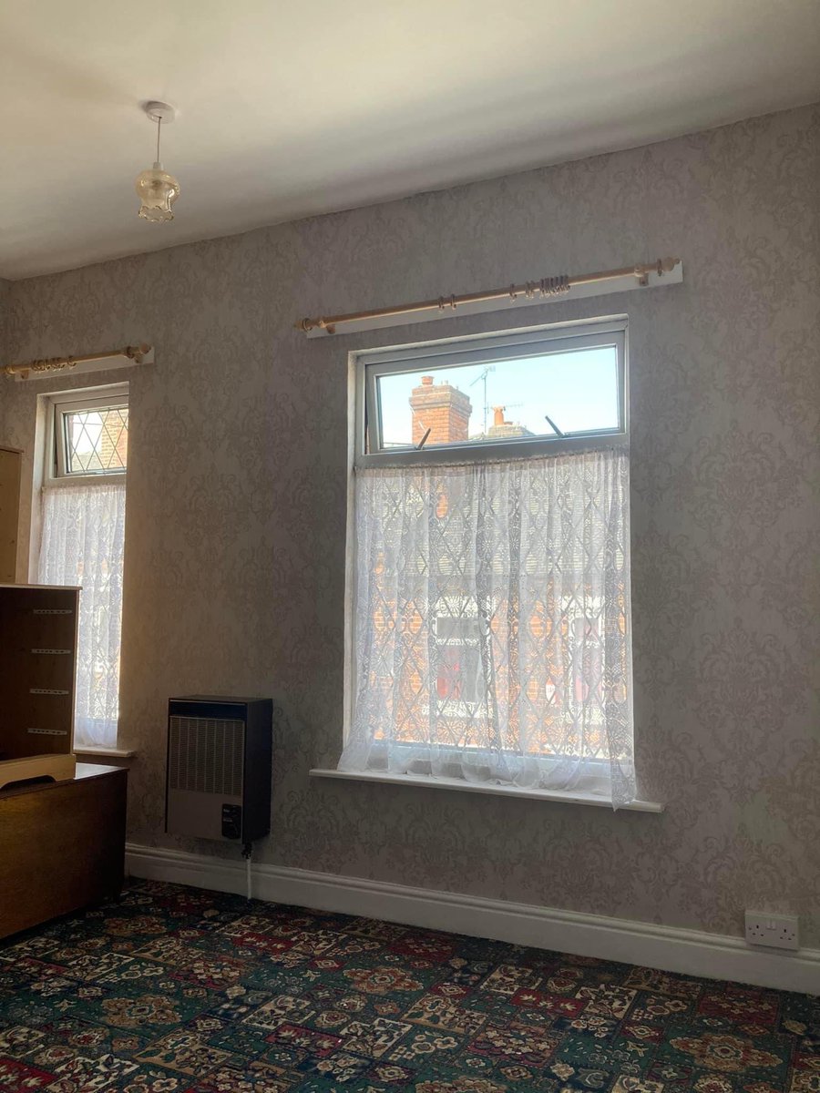 witho_'s tweet photo. Bedroom decorated in Hartshill. 
DAVE WITHINGTON
07759 321528
Stoke on Trent https://t.co/JGoXkRs3z5