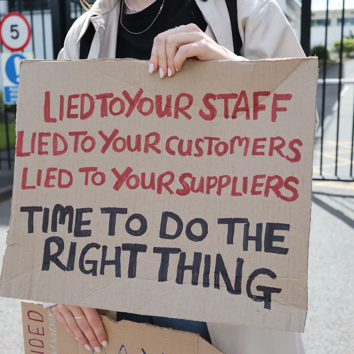 CAMPAIGNS // Today, we were with <a href="/xrfashionaction/">XR Fashion Action</a> outside Missguided HQ in Manchester, in solidarity with suppliers and activists in London, who are calling for the company, its owner and administrator to pay suppliers for clothes it has ordered and not paid for.