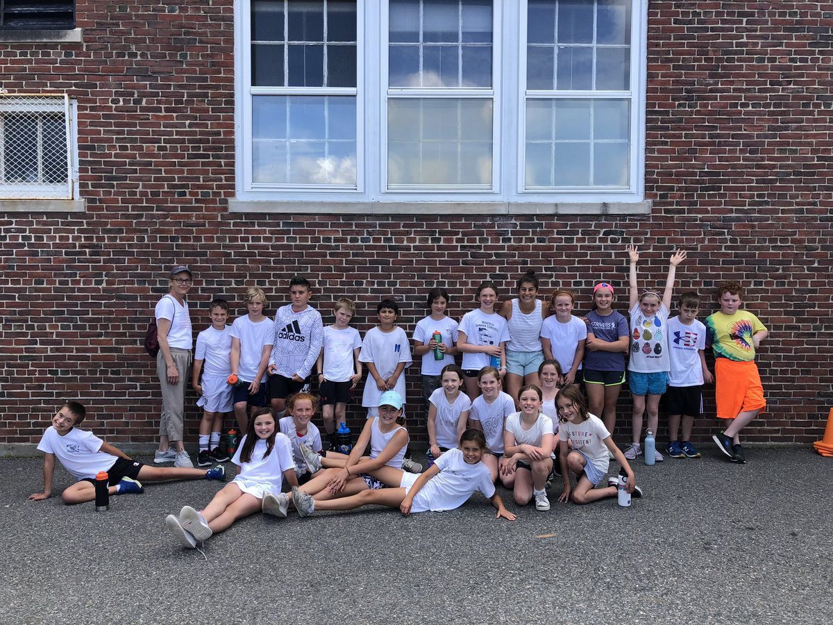msisaacson's tweet photo. Forever my favorite day at Dale Street! Few things make me happier than getting outside to play with my students! Thanks @dalestreetpe for another incredible morning!!! #FieldDay22 #medfieldps #beproudbedale #ineedanap https://t.co/vdOm2AJvDY
