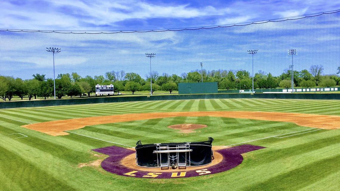 theanderson_34's tweet photo. I would like to announce my commitment to @LSUS_Baseball. I would like to thank @Coach_Parks_ @SCCBASEBALLNE for getting me to where I’m at today. Go Pilots! ⚾️ https://t.co/uxozKciaql