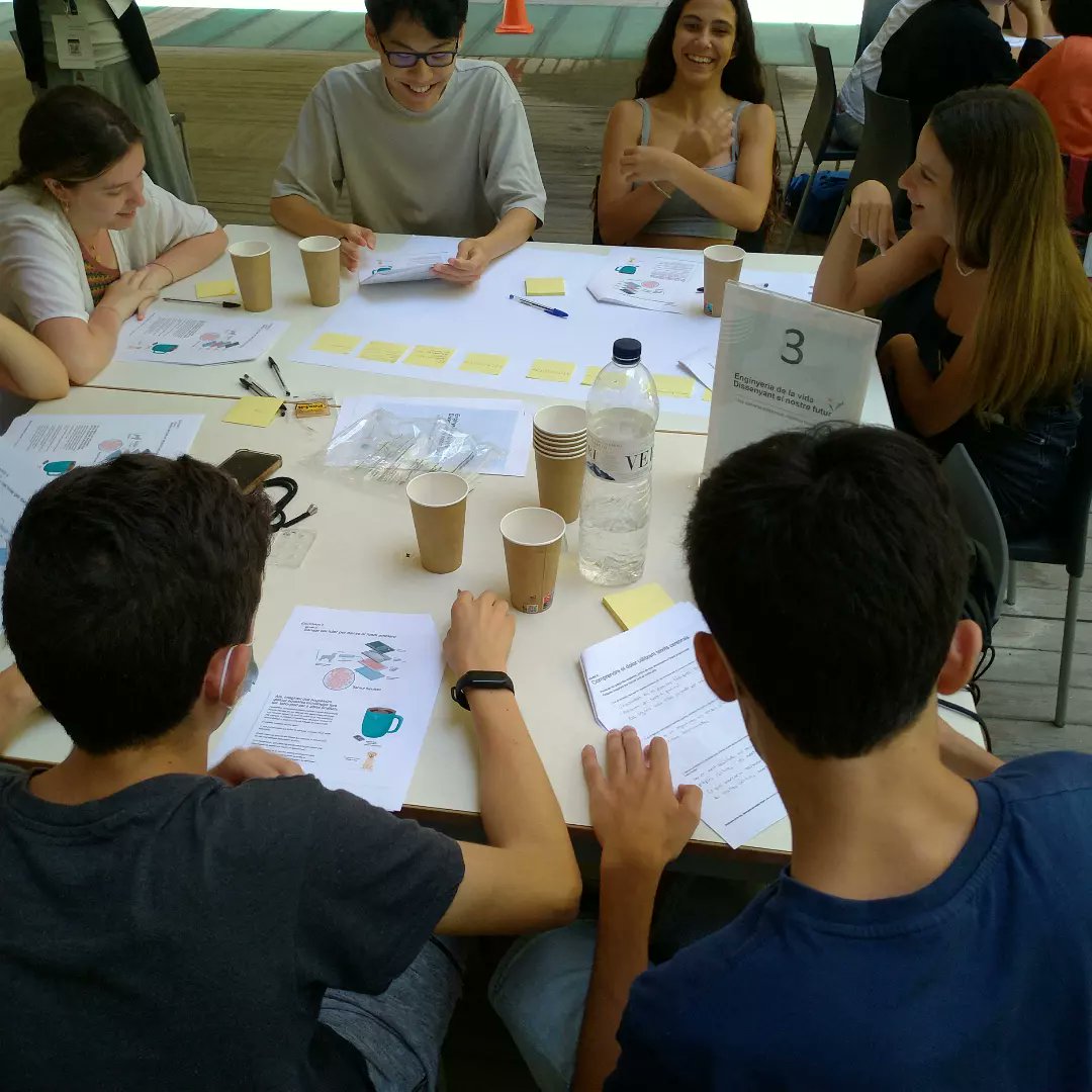 mmart746's tweet photo. Tanquem curs de #BioBAT amb una matinal de #ciènciaciutadana a càrrec de @ibecbarcelona
#EIWConf #bioenginyeria @EMBLBarcelona
@the_prbb #BioCOPEM #ISE2122 #amuntiavall #pasturant #iseciències #COPEM2122 #bioètica https://t.co/d0CqHOLorw