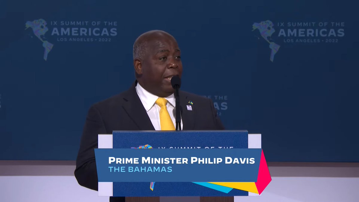 Primer Ministro de #Bahamas 🇧🇸, Philip Davis | 'Me uno al PM de Belice para agradecer a los cubanos 🇨🇺que llegaron a rescatarnos y brindaron un personal tan importante'. #CumbreSinExclusiones 1/1