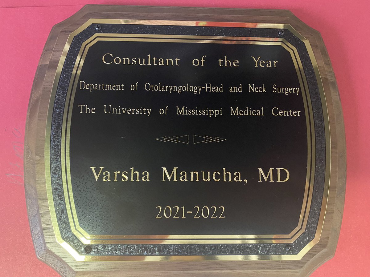 #Visiblepathologist 

Thankyou very much for the Consultant of the year award!

An honor to work with the outstanding H&amp;N team <a href="/UMMC_Cancer/">UMMC Cancer Center and Research Institute</a> <a href="/UMMCnews/">The University of Mississippi Medical Center</a> <a href="/ummcentres/">UMMC ENT Residents</a> <a href="/UMMC_Pathology/">UMMC Pathology</a> 
<a href="/drginajo/">Dr. Gina Jefferson, MD MPH FACS Professor & Chief</a> ❤️
 <a href="/neha_varshney/">nehav@gipath</a> <a href="/drjainsp/">Sarika Jain</a> <a href="/TimAllenMDJD/">Timothy Craig Allen, MD, JD, FCAP</a>