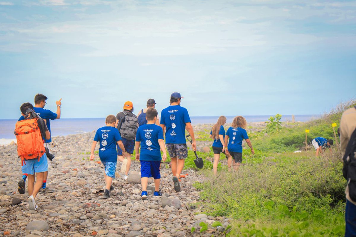No solo surfear la ola, también conservar su origen. 🌊

Este día, la <a href="/wsl/">World Surf League</a> en compañía de Paso Pacífico y Oriente Salvaje, realiza la campaña “We are one Ocean”, que dejará un legado a la comunidad local para cuidar del Río Chilama que da vida a la ola de Punta Roca.
