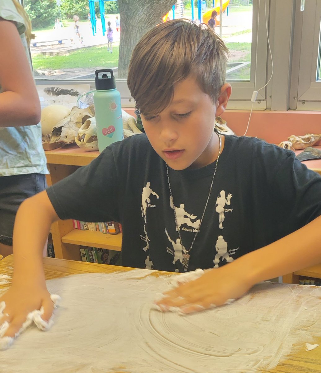 Leah Hoffman tweet media