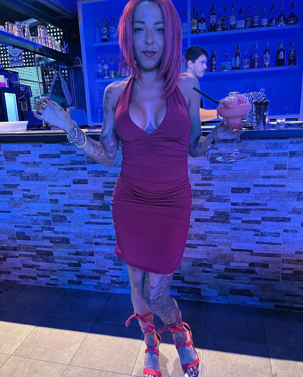 ꧁𓊈𒆜dellaspencerofficial 𒆜𓊉꧂ 🇬🇧🇯🇲 (@inkeddella) on Twitter photo 