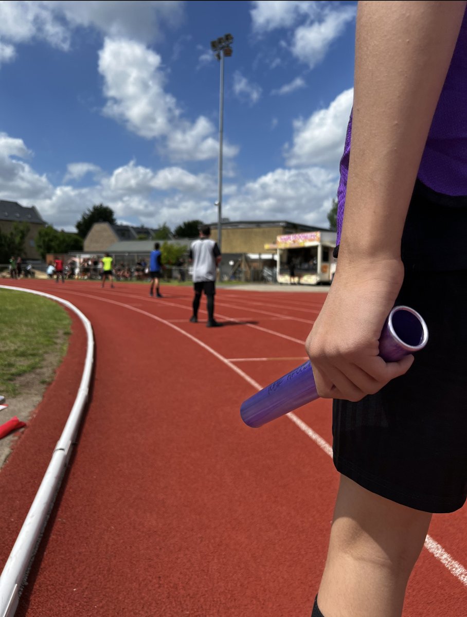 CoombeBoysNews's tweet photo. Huge thanks to #CBSPETeam for a brilliant sports day. Full results to be announced next week but lots of fantastic sporting talent on display and House pride. https://t.co/5QjnmPZwAu