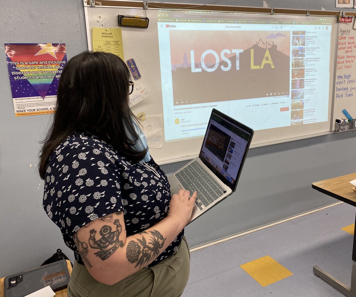 USCLibraries's tweet image. A ten-week course by a Silver Lake middle school teacher introduces her young students to L.A.'s complicated history—incorporating episodes from our #LostLA partnership with @KCET. 

Story via @KPCC and @LAist: laist.com/news/education…