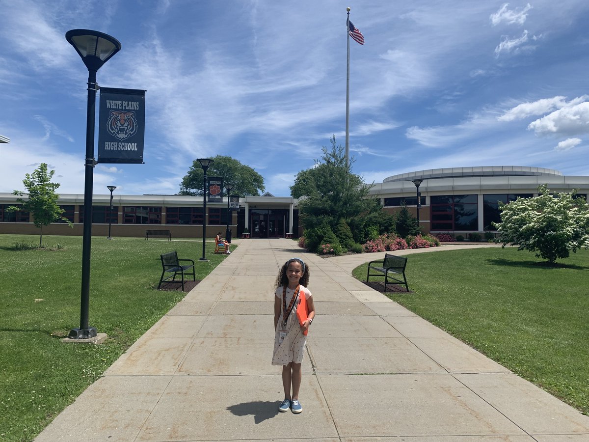DrJosephRicca's tweet photo. Without a doubt, I met my match! Hey, any school district's looking for a new sup?? I may be in trouble... Great job, Superintendent Daisy!!! @wplainsschools @postroadpta @postroadschool @cityofwp #WPProud https://t.co/E8U9cw9cZP