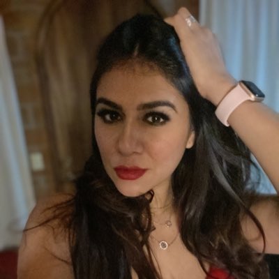 SairaAlvrz's tweet photo. #NuevaFotoDePerfil https://t.co/ltOMnbBYcj