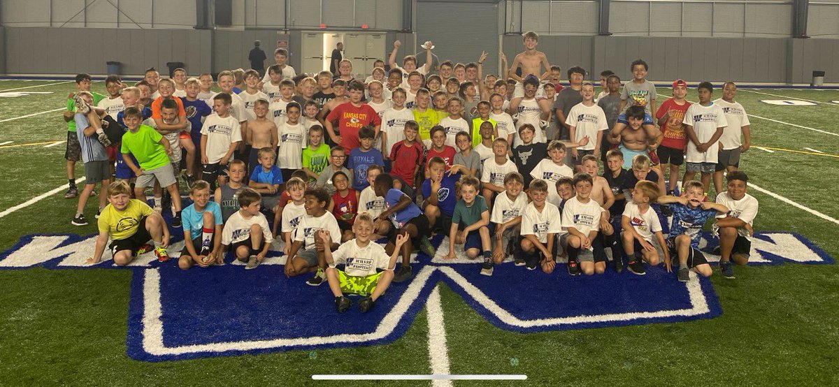 IchabodFTBL's tweet image. Ichabod football youth camp was a success! Thanks all the kids who came out and competed! Special thanks to our sponsors @MammothBuilt, Green Pest Solutions, Bettis Companies, J.F. McGivern, and Vision Bank! #GoBods