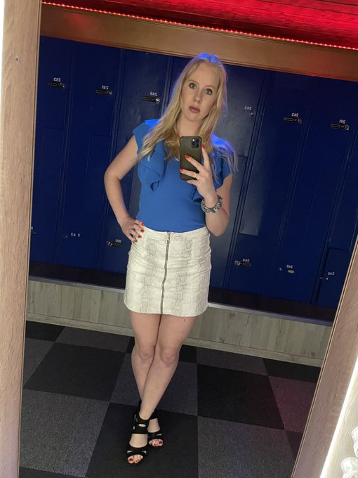 Vanavond lekker op stap! 😏 https://t.co/nDTUts71Nd<a href="/tag/model"class="tags"><span>#model</span></a><a href="/tag/hot"class="tags"><span>#hot</span></a><a href="/tag/dutch"class="tags"><span>#dutch</span></a><a href="/tag/pussy"class="tags"><span>#pussy</span></a><a href="/tag/dildo"class="tags"><span>#dildo</span></a><a href="/tag/naugthy"class="tags"><span>#naugthy</span></a><a href="/tag/f2f"class="tags"><span>#f2f</span></a>