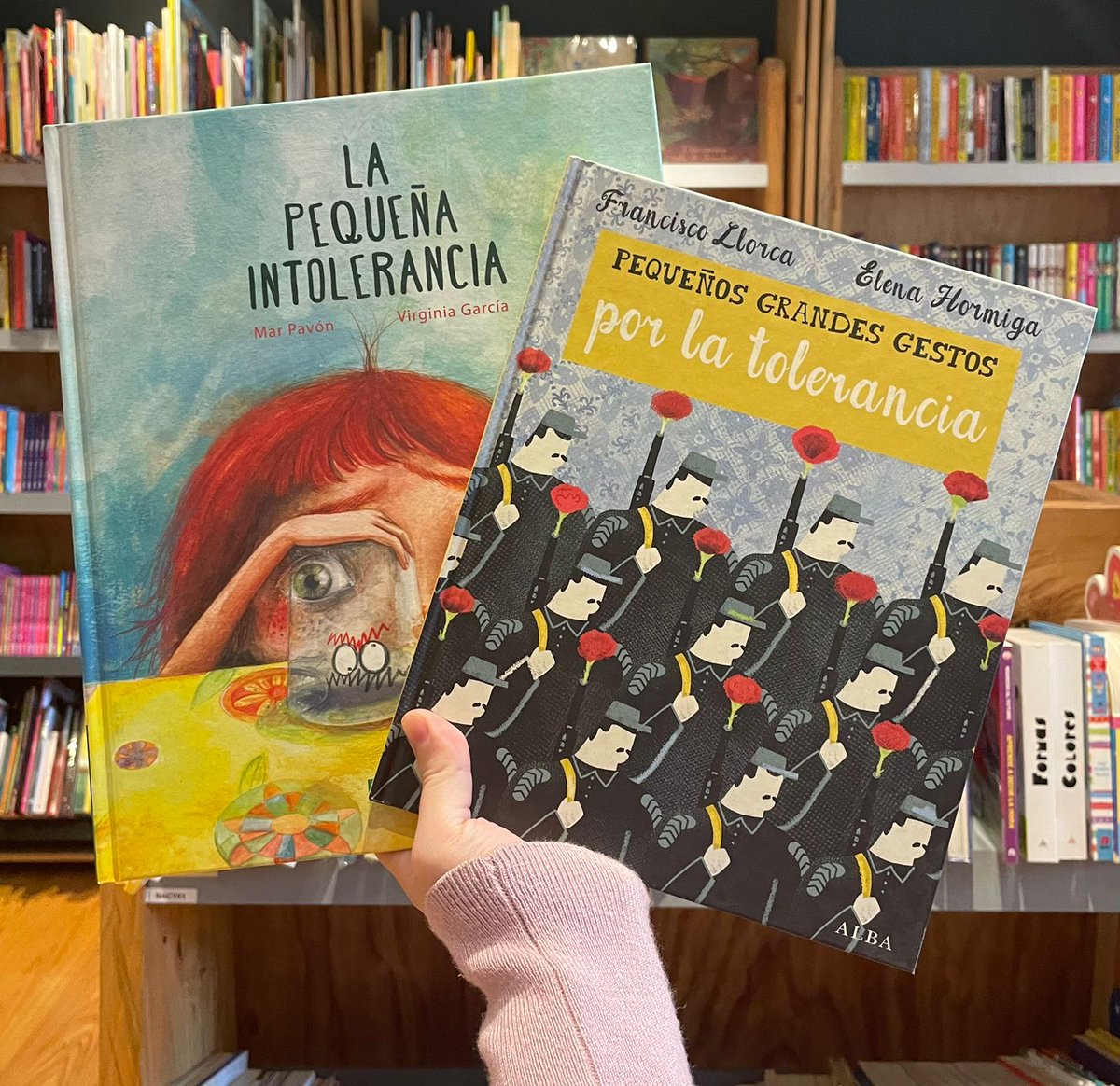 sophosenlinea's tweet photo. La tolerancia es la capacidad para aceptar la diferencia y es importante no solo por ser el único medio para garantizar la convivencia en paz, sino porque la diversidad y el pluralismo suponen una gran riqueza para la sociedad. Adquiera sus libros en: https://t.co/9JOwp8DLh7 https://t.co/YGKxMYOhcx