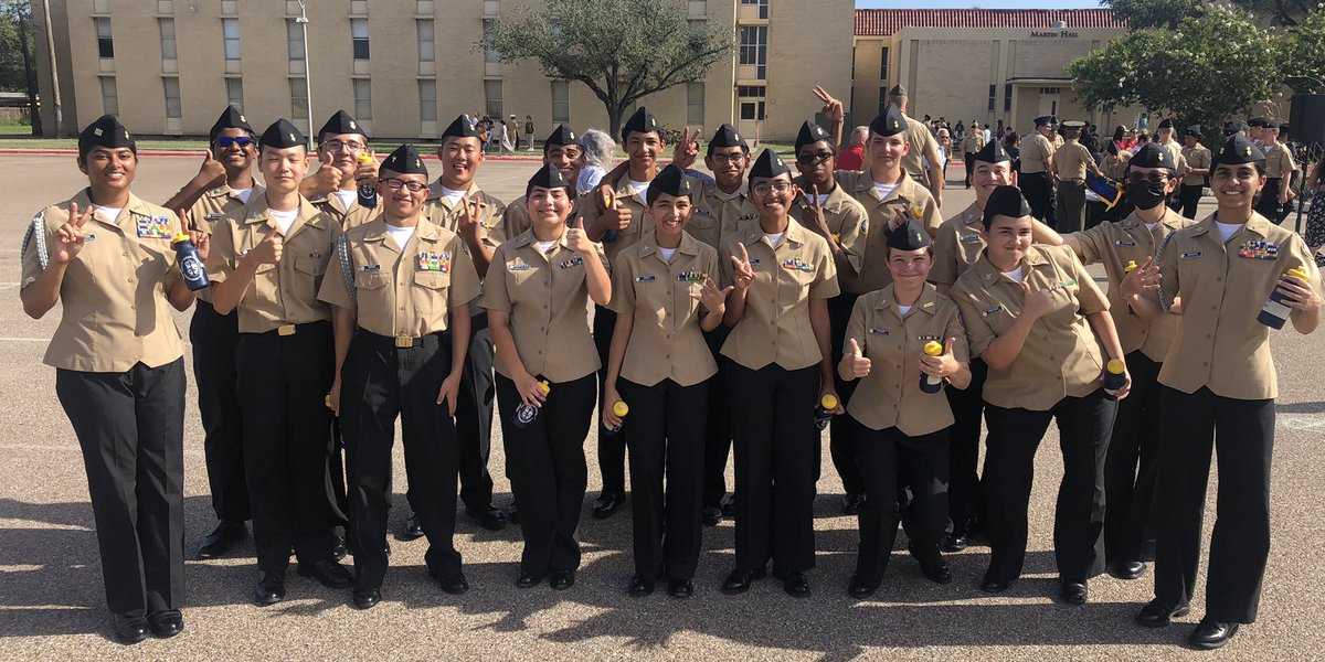 ClementsNJROTC's tweet photo. Basic Leadership Training complete! 18 new leaders to the CHS NJROTC unit! https://t.co/q057pUX31i