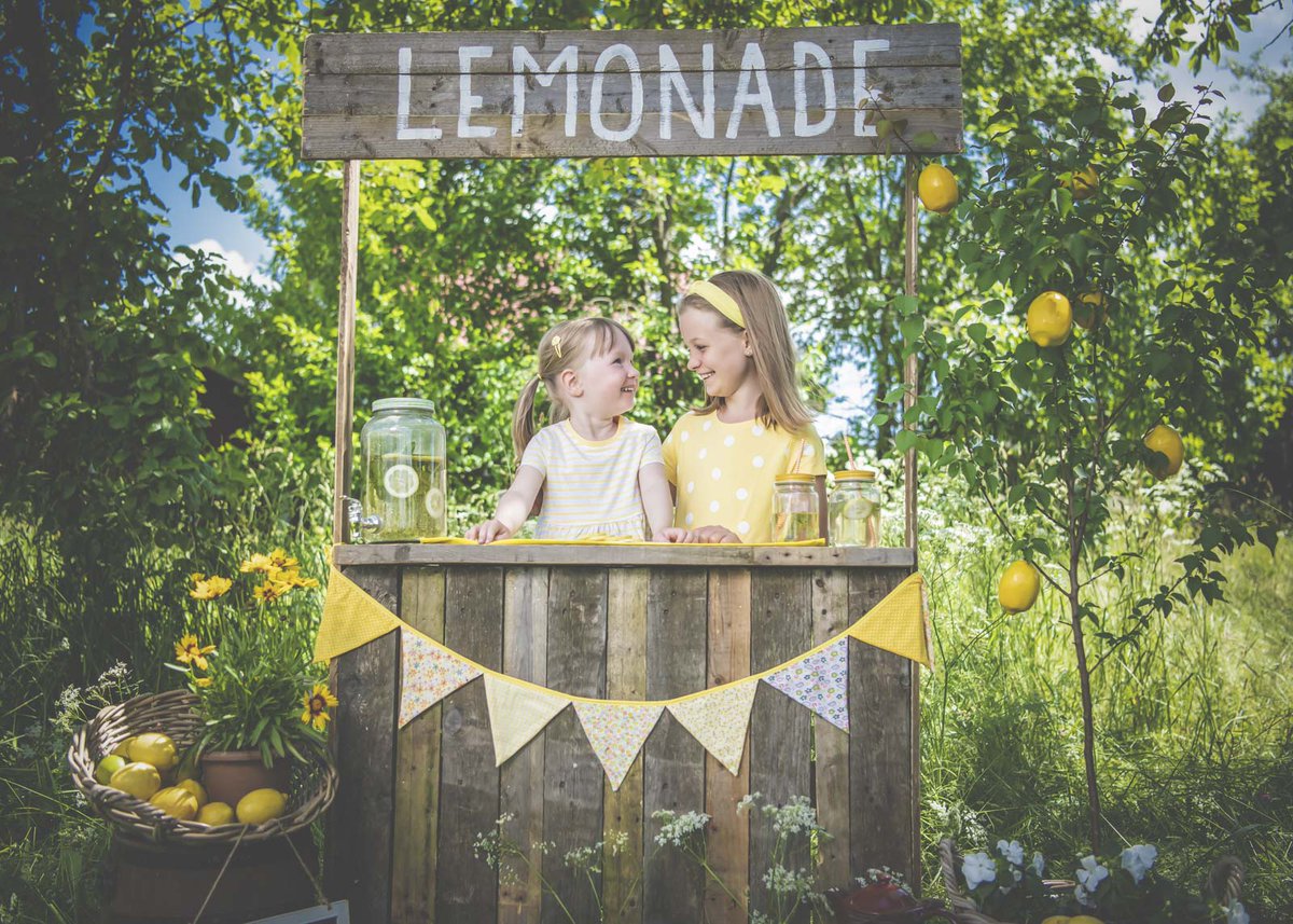 PeterLauritis's tweet photo. #Aktion #buchen #Familie #Fotos #Fotoshooting #Fotostudio #frisch #gelb #Geschwister #Kinder #Kinderaktion #Limonade #Limonadenstand #Natur #Online #Outdoor #Sommer #Zitronen

https://t.co/ETl6k8aZqK https://t.co/u551JR5as7