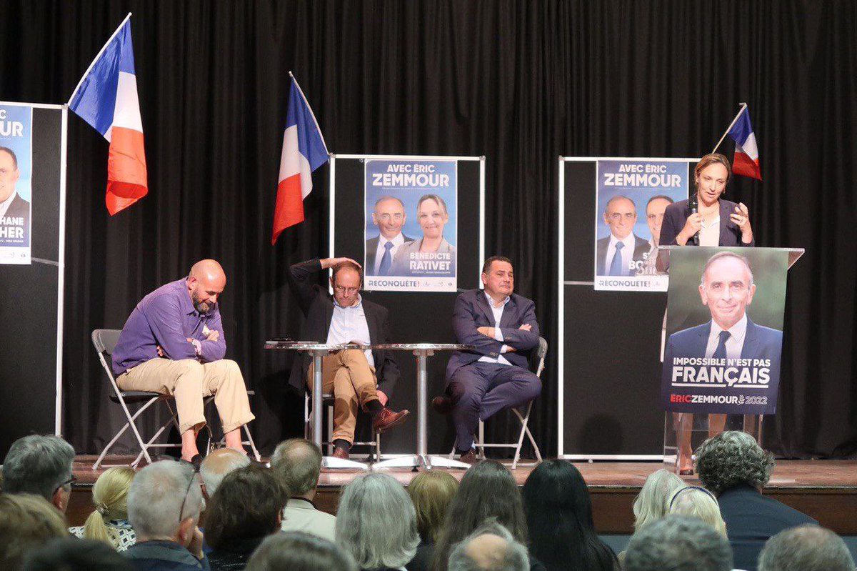 BRativet's tweet photo. Une belle conférence hier soir à Fourqueux pour clôturer cette première partie de l’élection législative 🌿

Merci à @jfpoisson78 et @Stephane_Bchr !

Je vous attends nombreux dimanche dans les urnes pour la Reconquête, pour la France 🇫🇷 

#legislatives2022 
#JeVoteReconquete https://t.co/eS7O9ZgtHS