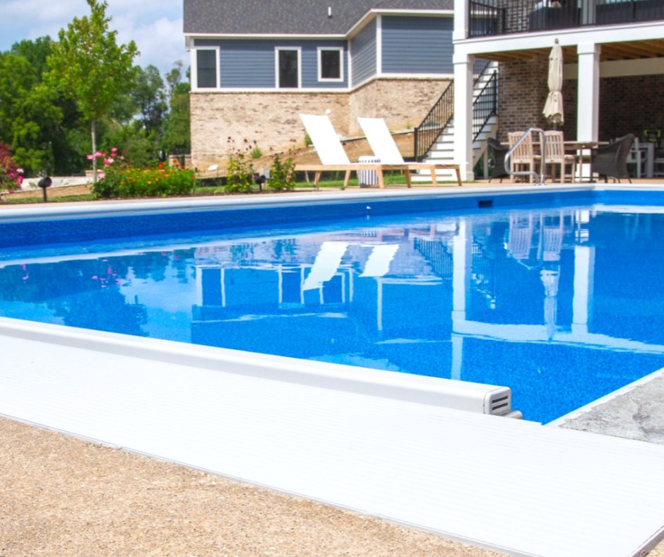 PoolsofFun's tweet image. How old is your auto cover? With so many moving parts, issues can arise and components could need replacing. This rings especially true if your cover is more than three years old.
#poolsoffun #vinylpool #indypools