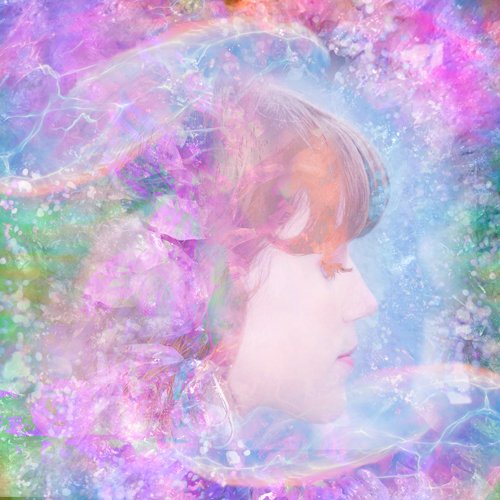alicekm_'s tweet photo. ⚛️ My sophomore EP PRISMS is coming on June 24 via #LotsOfPractice! You can listen to the leading single "Crystalline" NOW on all major platforms.

💎Listen here: https://t.co/ErJvCPAHnr

💎Pre-order the EP here: https://t.co/hq7WRgbrGm https://t.co/qwJaDlnnLw