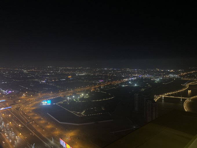 Dinner in the sky 😋 #babiole https://t.co/pIXHaGmPsJ<a href="/tag/babiole"class="tags">#babiole</a>