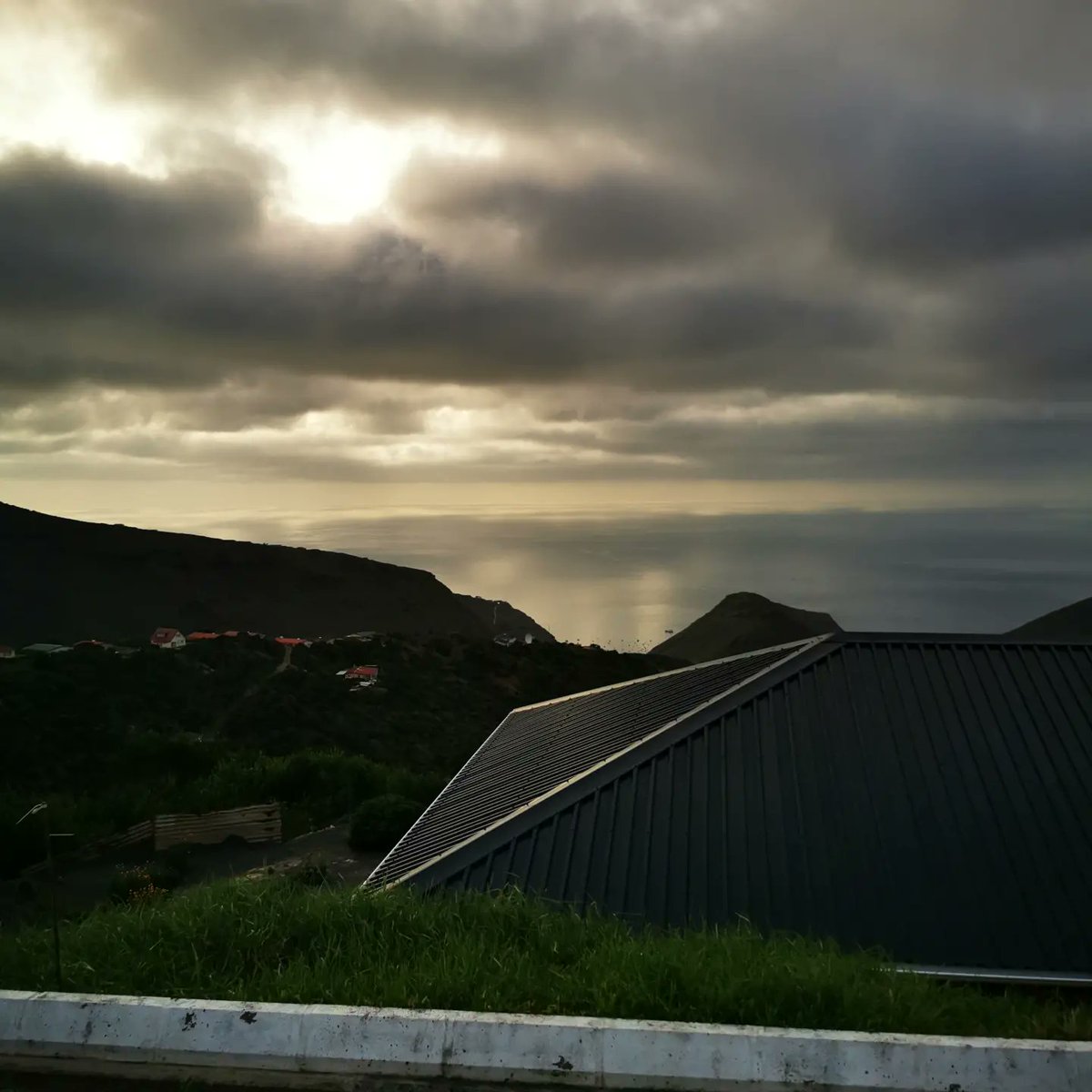 NemoD1974's tweet photo. Jamestown. St Helena my home for the next 2 year's #islandlife https://t.co/ISazMYJpaC