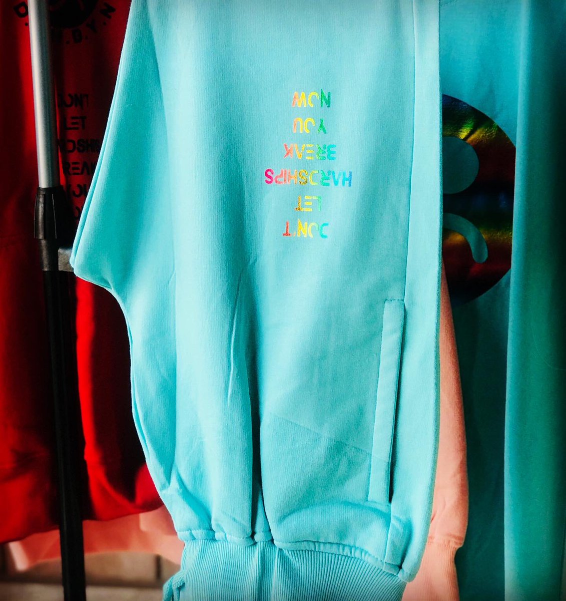 dlhbyn_misunder's tweet photo. Check out this new and amazing colour that we have here at Misunderstood๐ฅ๐ฅ get yourself these pants for only R280 and be colourful๐๐ #misunderstood #localzadesign #localislekker๐ฟ๐ฆ #localbusiness #winterfashion #pridemonth https://t.co/KSSg3laGBB
