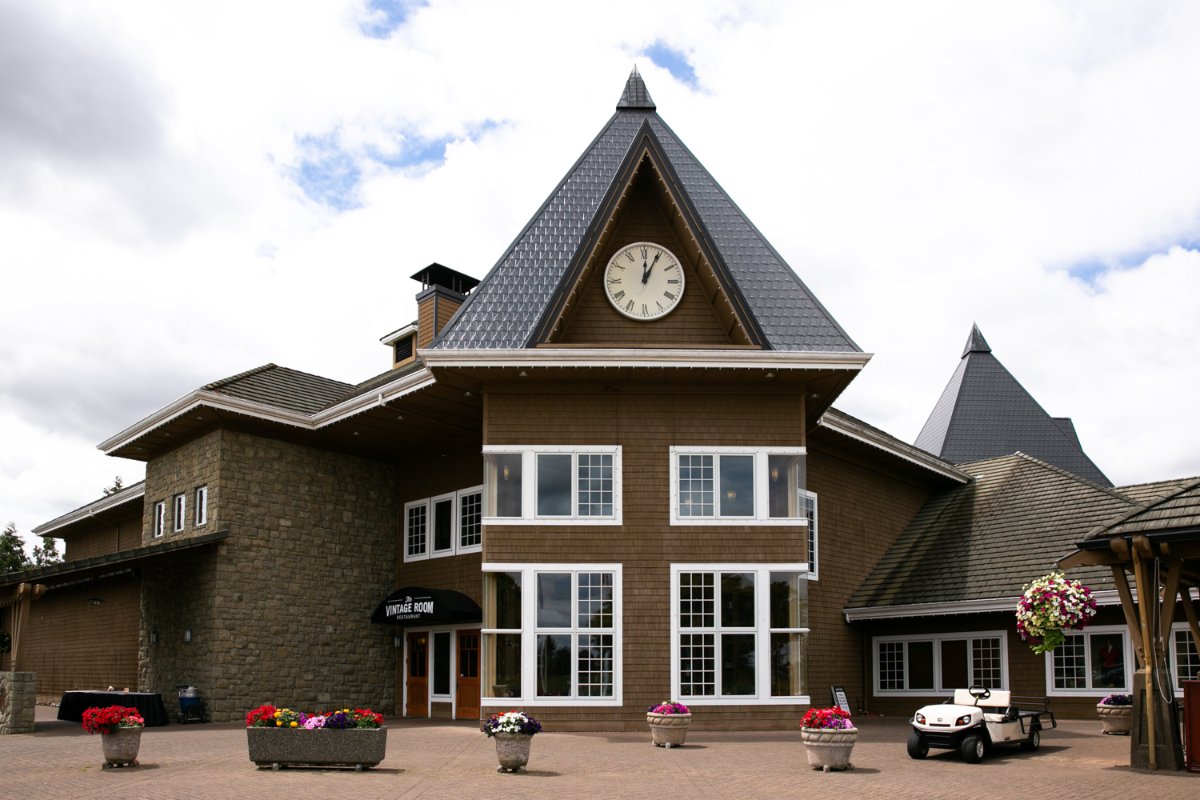 Since 1997, we've been providing our community and those visiting the area with a welcoming and enjoyable experience. If you're looking to become a part of our story, call (503) 649-8191.