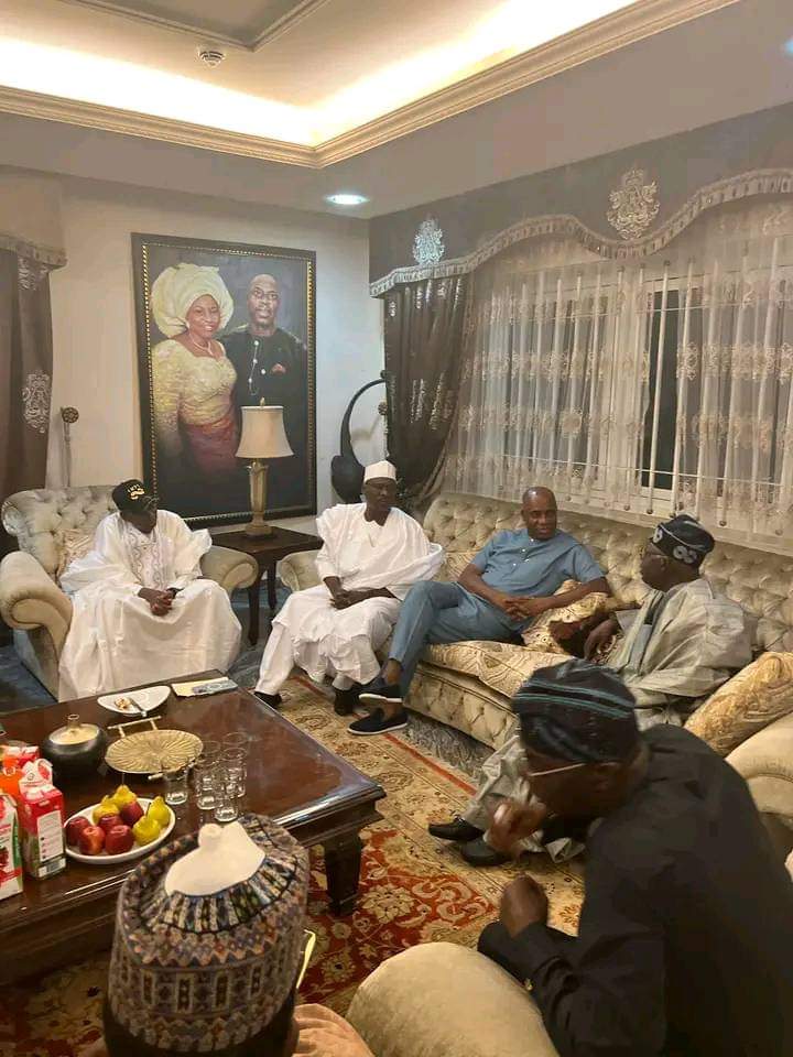 Skywalker4386's tweet photo. Jagaban visit the Lion's Den.

CRA is a key actor in Apc. https://t.co/MXhS4GOFYn