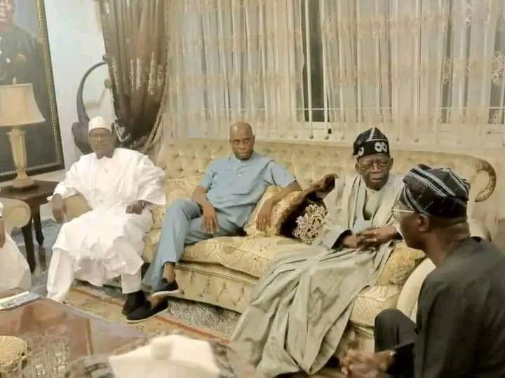 Skywalker4386's tweet photo. Jagaban visit the Lion's Den.

CRA is a key actor in Apc. https://t.co/MXhS4GOFYn
