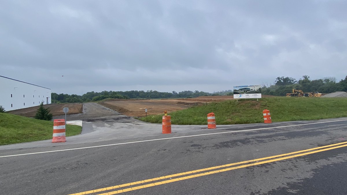 Exciting growth in Morristown from McNeilus Steel! Love to see the dirt moving on another expansion! #madeinmorristown <a href="/TVAed/">TVA Econ Development</a> <a href="/TNECD/">TNECD</a>